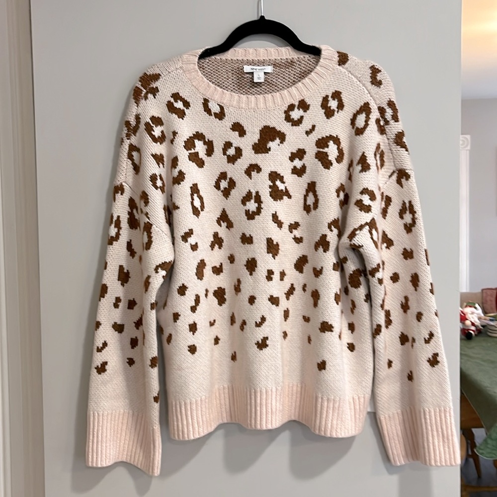 Nine West cheetah print sweater
